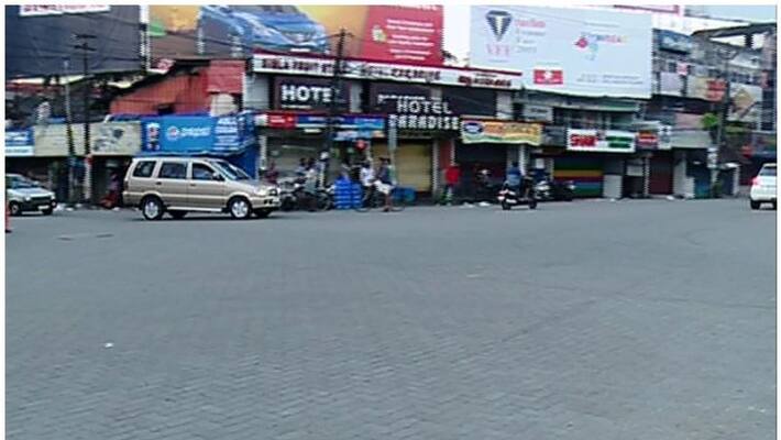 citizenship amendment act hartal stone pelting against ksrtc bus citizenship amendment act hartal stone pelting against ksrtc bus