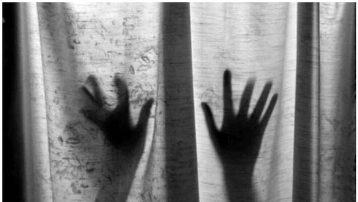 Minor boy rape 6-year-old girl in Begusarai, police investigation underway Minor boy rape 6-year-old girl in Begusarai, police investigation underway