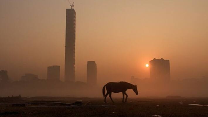 Temperature drops to 18 degree Celsius in Kolkata Temperature drops to 18 degree Celsius in Kolkata