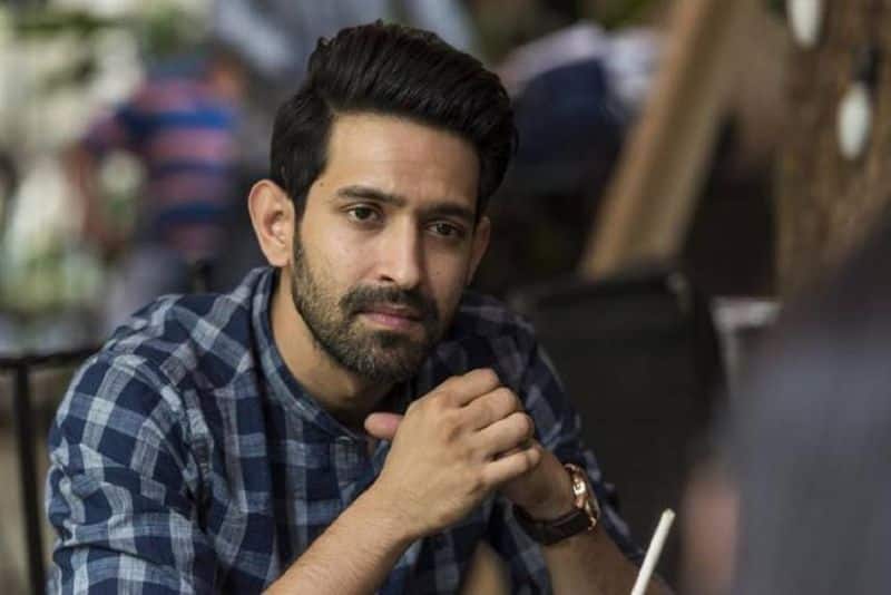 Bollywood vikrant massey talks about nepotism and award ceremony