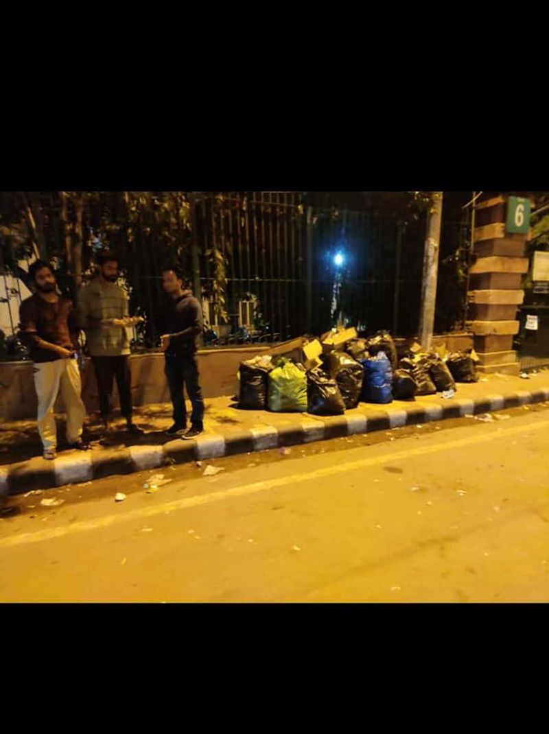 not cleaners jamia students clean up streets after protest kpt