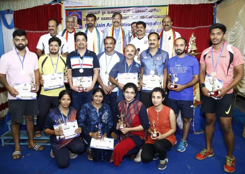 National Athelete sahana kumari inaugurate Bengaluru Jain sahakar sports day