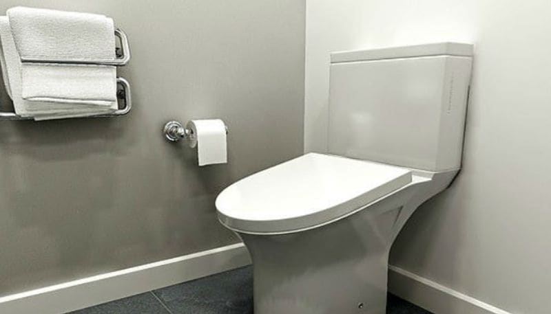Why toilet paper in white in color here is the answer