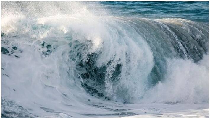 rough sea alert in kerala rough sea alert in kerala