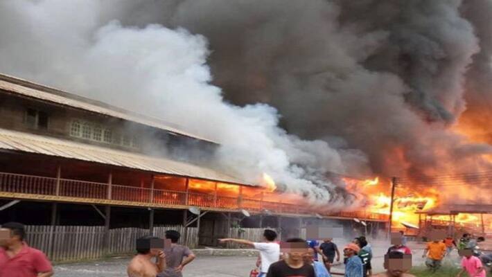 13 year old saves people from fire learned using fire extinguisher at school kph 13 year old saves people from fire learned using fire extinguisher at school kph