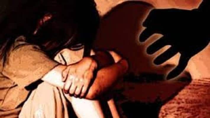 After elder sister, now misbehavior with younger sister, parents have committed suicide, came out of jail alive After elder sister, now misbehavior with younger sister, parents have committed suicide, came out of jail alive