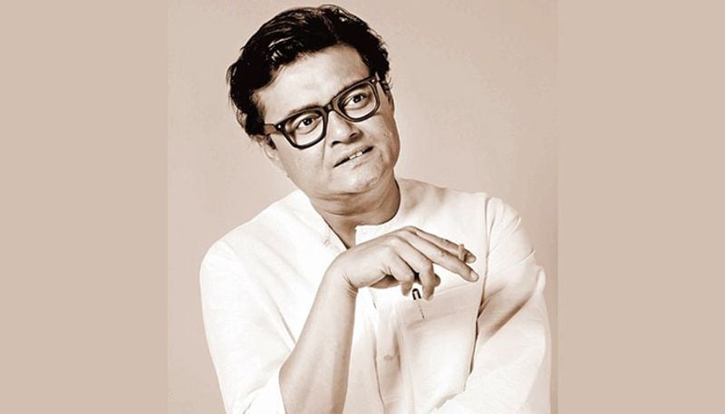 ২০১৩ সালে 'মেঘে ঢাকা তারা' সিনেমাটি তার কেরিয়ারের শ্রেষ্ঠ ছবি। মাইলফলকও বটে। বরাবরই নিজের চরিত্র নিয়ে এক্সপেরিমেন্ট করতে ভালবাসেন শাশ্বত। কিন্তু যেই মানুষটা প্রতিটি মানুষেরই আদর্শ তার চরিত্রে অভিনয় করাটা সত্যিই খুব কঠিন ব্যাপার। কিংবদন্তি বাঙালি চলচ্চিত্র নির্মাতা ঋত্বিক ঘটকের চরিত্রে নীলকন্ঠ বাগচি হয়ে ওঠাটা সত্যিই খুব কঠিন। তবে সবকিছুকে ছাপিয়ে ফাটিয়ে অভিনয় করে দর্শকদের চমক দিয়েছিলেন তিনি।