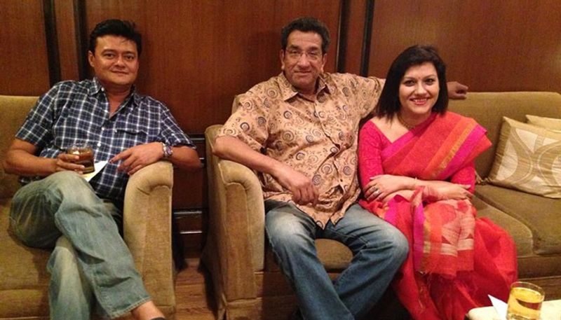 অনিক দত্তের পরিচালনায় 'আশ্চর্য প্রদীপ' সিনেমাটিতেও তিনি নিজের ছাপ রেখেছেন। আলাদিনের এই প্রদীপেই ফিরে যাবে তার ভাগ্য। এই ছিল ছবির বিষয়। হাস্যকৌতুকের পাশাপাশি গম্ভীর চরিত্রে অভিনয় করে তিনি তার অভিনয় দক্ষতা বুঝিয়ে দিয়েছেন।