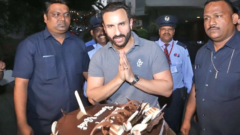 Kareena and Saif with Taimur Birthday Cake for media KPG