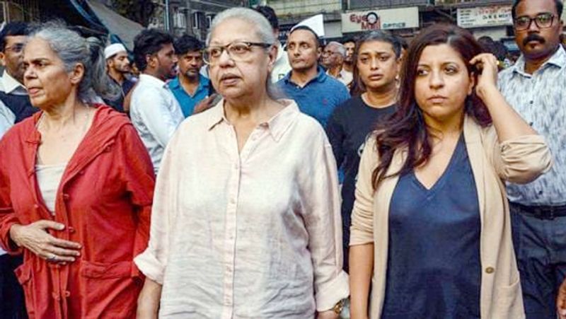 Citizenship Amendment 2019 Bollywood Stars Sushant Singh And Farhan Akhtar protest Against in mumbai KPY