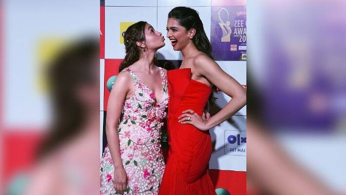 Alia bhatt and Deepika paducone make their position in top 10 Forbes celebrity Alia bhatt and Deepika paducone make their position in top 10 Forbes celebrity
