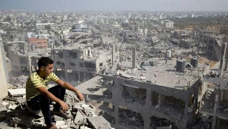 Israel targets Gaza after rocket attack see life of hamas people kpt
