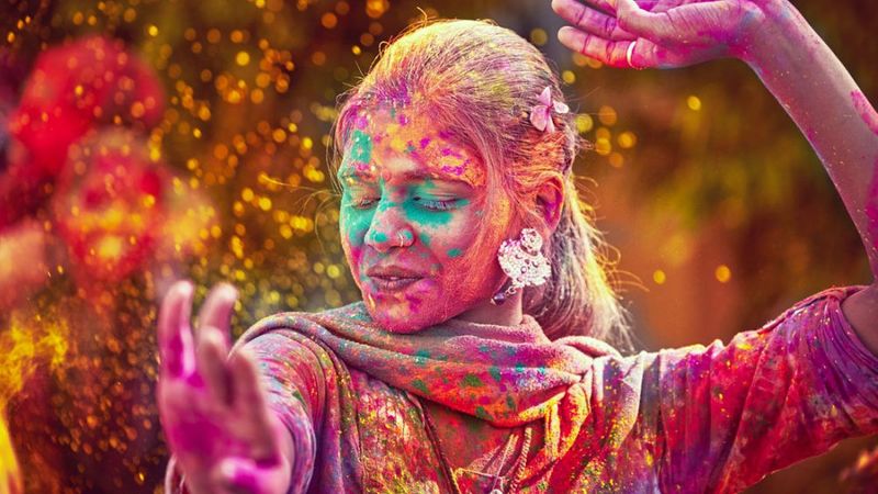 উৎসবের মেজাজে সেই মুহূর্তে সবটাই ভালো। তবে পরবর্তীতে তা সমস্যার কারণ হতে পারে।