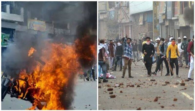 11 died in uttar pradesh protest