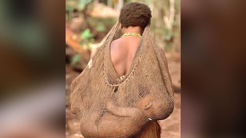 Secret cannibalism korowai tribe lives on trees kph