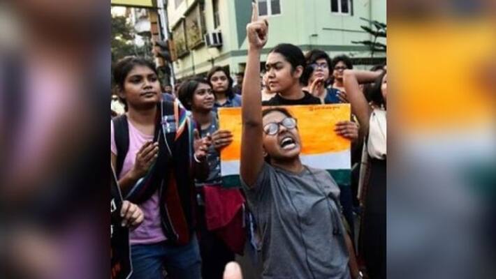Students protest CAA in Kolkata Students protest CAA in Kolkata