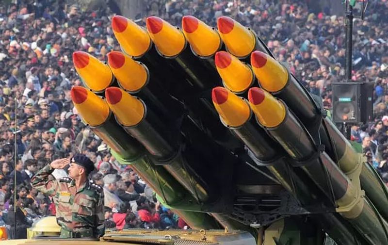 Pinaka missile system that will be deployed at Indias borders with Pakistan China BSS