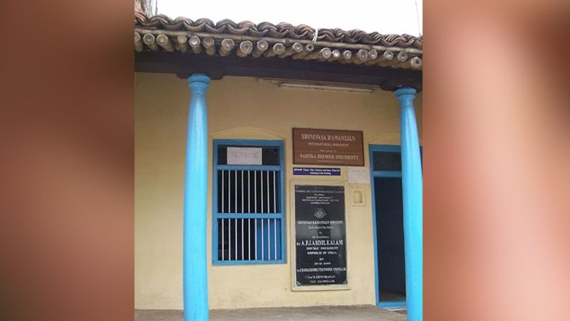 Unknown facts about indian mathematician Srinivasa ramanujan kph