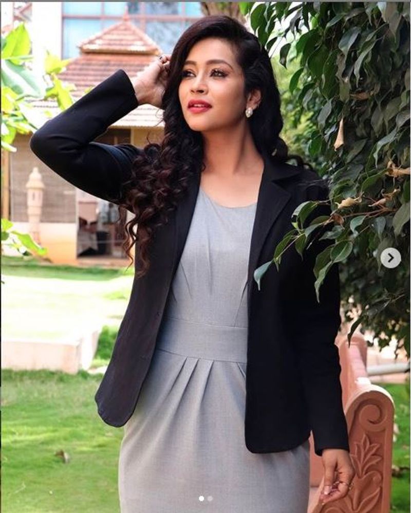 Jothe Jotheyali actress Manasa Arjun photo Gallery
