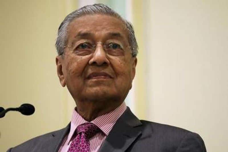 Malaysian prime minister  madder Muhammad resignation his prime minister posting