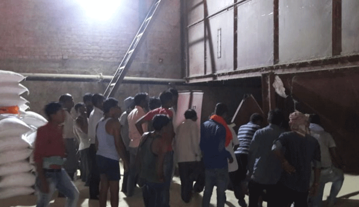 ludhiana news punjab news death of one sleeping worker for sudden fire in the spinning mill in ludhiana kpr ludhiana news punjab news death of one sleeping worker for sudden fire in the spinning mill in ludhiana kpr