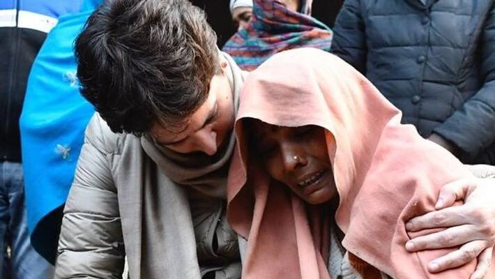 priyanka gandhi meets the family of protesters who shot dead in protest in bijnor kpl priyanka gandhi meets the family of protesters who shot dead in protest in bijnor kpl