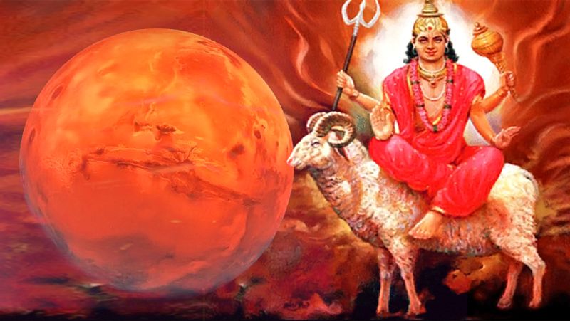 గమనిక :- ఈ ద్వాదశ రాశి ఫలితాలను ప్రస్తుత కాల గోచార గ్రహస్థితి, ద్వాదశ రాశులలో గ్రహాలు, వాటిపై ఇతర గ్రహాల దృష్టి , షడ్బలాలను దృష్టిలో పెట్టుకొని ఫలితాలు ఇవ్వడం జరుగుతున్నది. ఈ ఫలితాలు అనేవి అన్నివర్గాలకు చెందిన వారిని దృష్టిలో పెట్టుకొని తెలియజేస్తున్నాము. మీకు సంపూర్ణమైన ఫలితాలు తెలుసుకోవాలని ఆసక్తి మీకుంటే మీ పుట్టిన తేది ఆధారంగా వ్యక్తిగత జాతక పరిశీలనను అనుభవజులైన జ్యోతిష పండితులను సంప్రదించి వారి ద్వారా మీ జాతక చక్రం వేయించుకుని విషయం తెలుసుకుని తగిన రేమిడిలను ఆచరిస్తే ఫలితాలు అనుకూలంగా అనిభవంలోకి వస్తాయి.పేరుతో రాశి ఫలితాలు చూసుకోవడం అనేది సరైన పద్దతి కాదు, మీ పేరుతో రాశిఫలాలు చూసుకోవడం వలన సరైన ఫలితాలు రావు, ఇది గమనించగలరు. కావున మీ పూర్తి జాతక వివరాల కొరకు అనుభవజ్ఞులైన జ్యోతిష పండితులను సంప్రదించి వారికి దక్షిణ, తాంబూలాదులనిచ్చి మీ జాతక వివరాలను, తరునోపాయలను అడిగి తెలుసుకుని శుభ ఫలితాలను పొందగలరు జైశ్రీమన్నారాయణ.