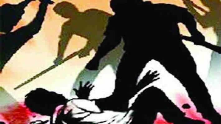 Attack on Taluk Panchayat Former Member in Bhadravati Attack on Taluk Panchayat Former Member in Bhadravati