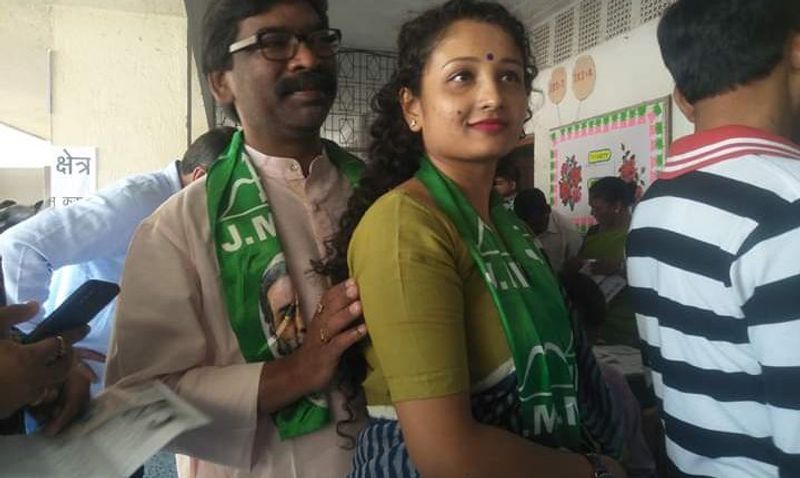 jharkhand election results 2019 hemant soren wife kalpana soren and family intresting facts kpt