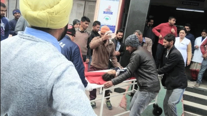 Three friends died in accident going delhi to shimla for enjoy christmas holidays Three friends died in accident going delhi to shimla for enjoy christmas holidays