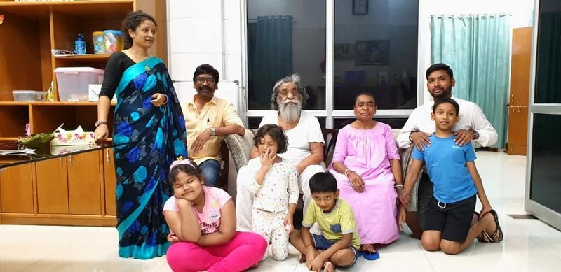jharkhand election results 2019 hemant soren house inside pics with family kpt
