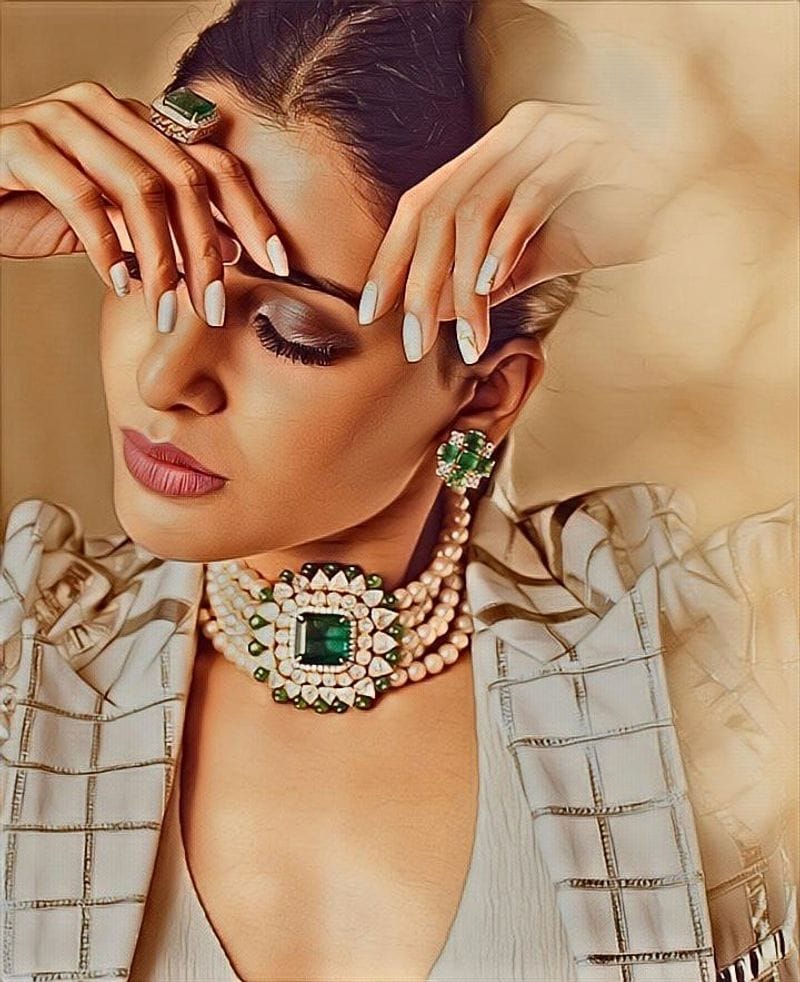 Radhika Apte and Marathi artiste Usha Jadhav also joined the list and narrated their horrifying experience on the casting couch, in an international documentary, titled Bollywood's Dark Secret, which was featured in BBC News.