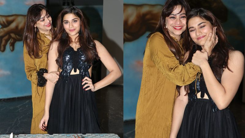 Mahesh Manjrekar daughter Saiee Manjrekar Birthday celebration see photos salman khan and Sonakshi sinha also there KPY