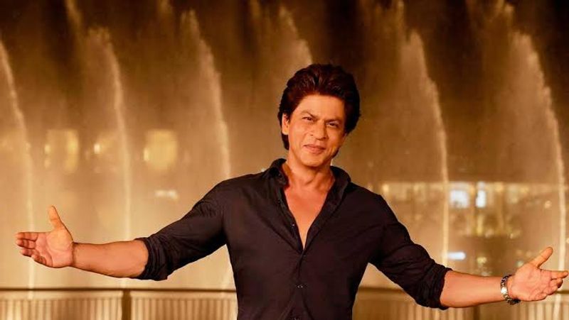 Shah Rukh Khan shares videos thanking 'Swachhata Warriors' for keeping Mumbai clean