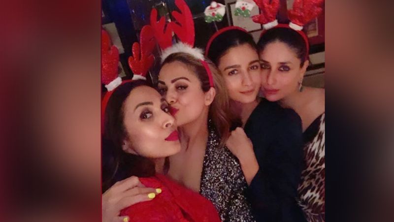 kareena kapoor khan celebrated christmas sara ali khan, karishma kapoor these Bollywood stars were in party KPY
