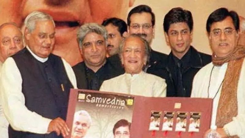 Atal Bihari Vajpayee memorable photos with aishwarya rai to hema malini on his birth anniversary