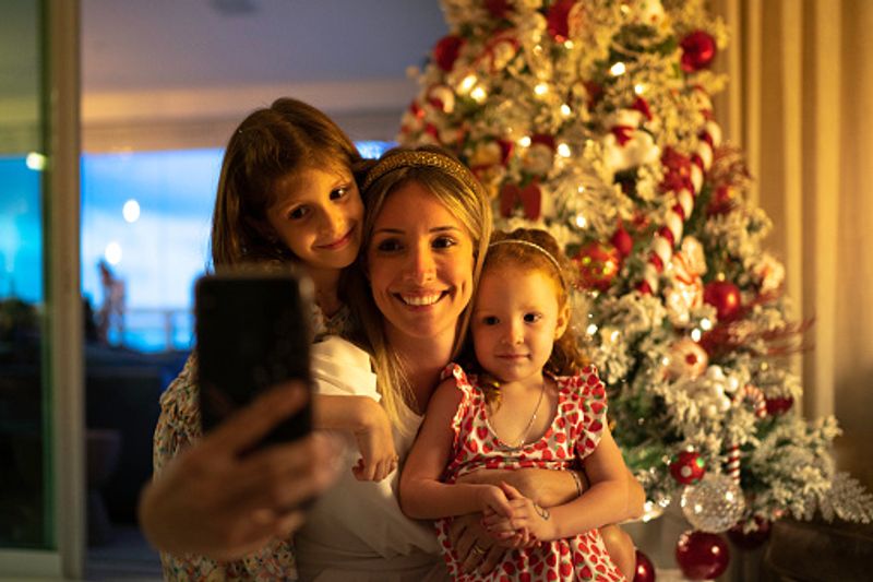 Mother-daughter selfies make Christmas all the more special