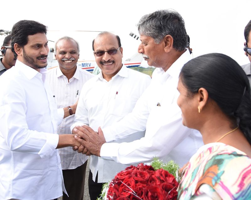 AP CM YS Jagan christmas celcebrations at pulivendula