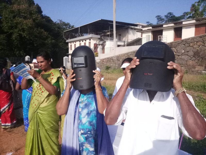 കാസർകോട്, കണ്ണൂർ, വയനാട്, കോഴിക്കോട് ജില്ലകളിലും മലപ്പുറത്തിന്റെയും പാലക്കാടിന്റെയും ഭൂരിഭാഗം പ്രദേശങ്ങളിലും വലയ ഗ്രഹണം പൂർണ്ണ തോതിൽ ആസ്വദിക്കാം.
