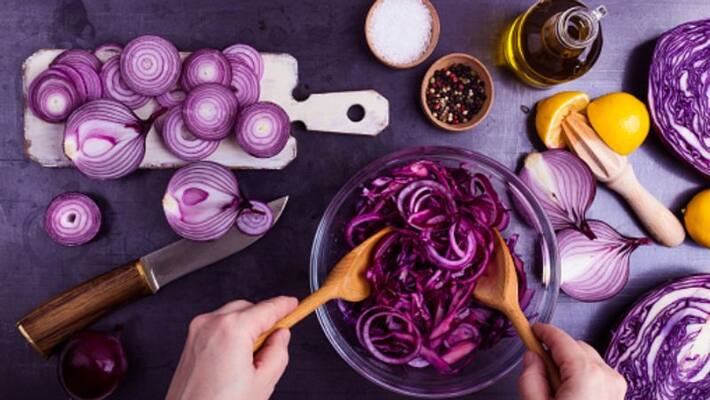 Easy ways to cut onions without tears Easy ways to cut onions without tears