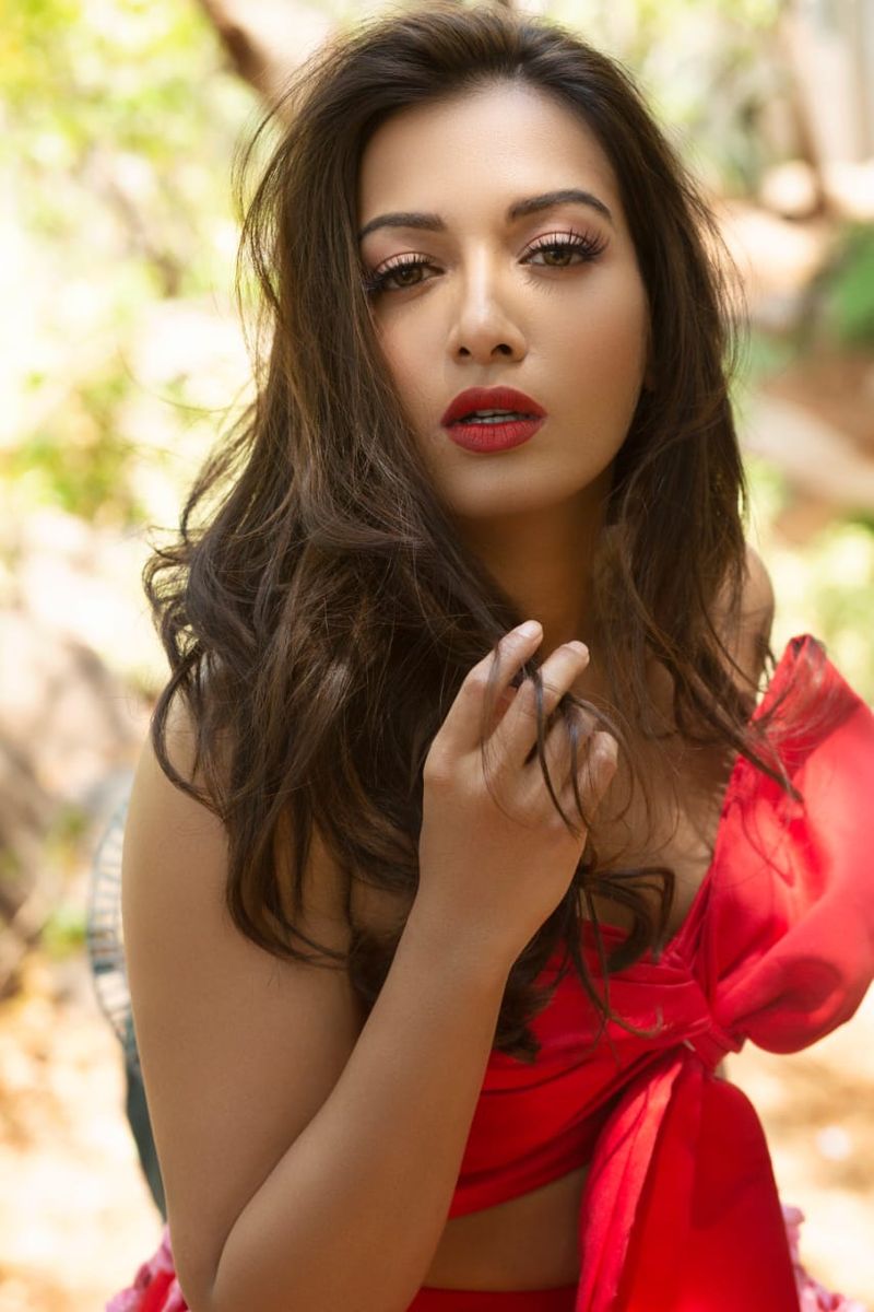 Catherine Tresa latest instagram photos