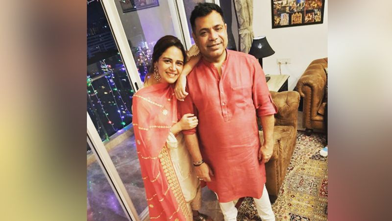 Tv Actress Mona singh is going to get married with boyfriend see mehandi photos KPY