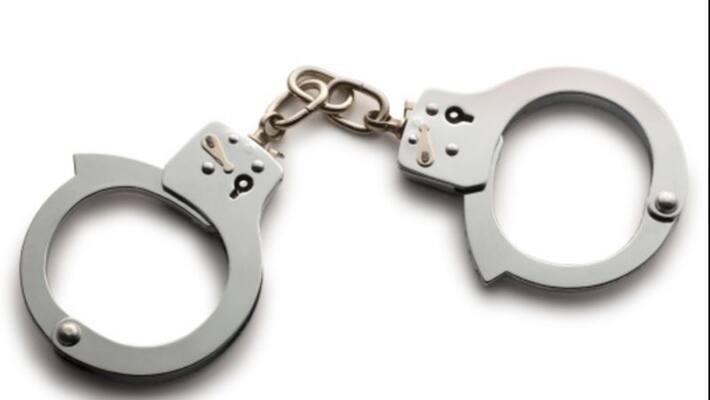 Two persons arrested with MDMA and drug pills in trivandrum Two persons arrested with MDMA and drug pills in trivandrum