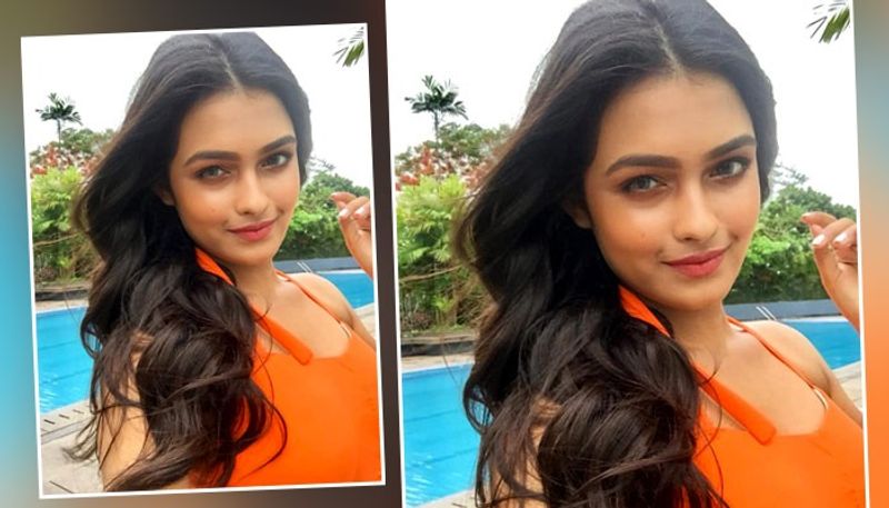 ছোট থেকেই রিয়ার অভিনয় জগতে আসার ইচ্ছা। সেই পথেই পা বাড়তে নিজেকে তৈরি করেছিলেন রিয়া। ধারাবাহিকে অভিনয়ের মধ্যে দিয়েই তিনি আবিষ্কার করেন যে বড় পর্দাতেই কেরিয়ার তৈরি করতে চান তিনি।