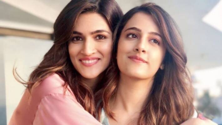 Sister act: Kriti, Nupur Sanon celebrate Christmas, turn Santa for specially-abled children Sister act: Kriti, Nupur Sanon celebrate Christmas, turn Santa for specially-abled children