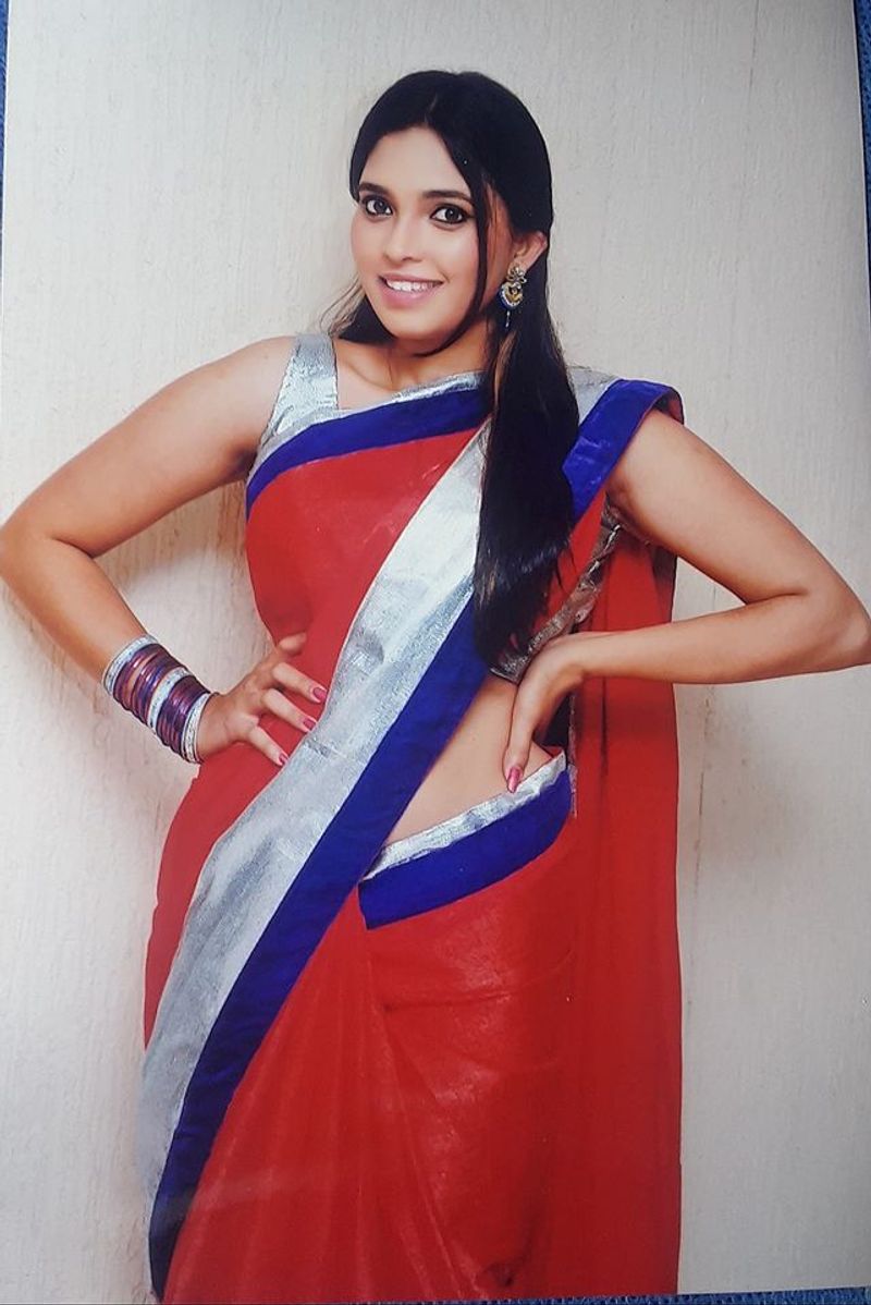 ishara.