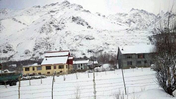 Temperature in Kargil Drass is minus 30.2 degrees Celsius kpm Temperature in Kargil Drass is minus 30.2 degrees Celsius kpm