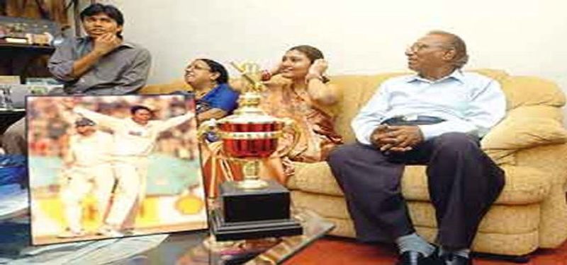 danish kaneria is from gujrati family cousin also play cricket for pakistan kpt