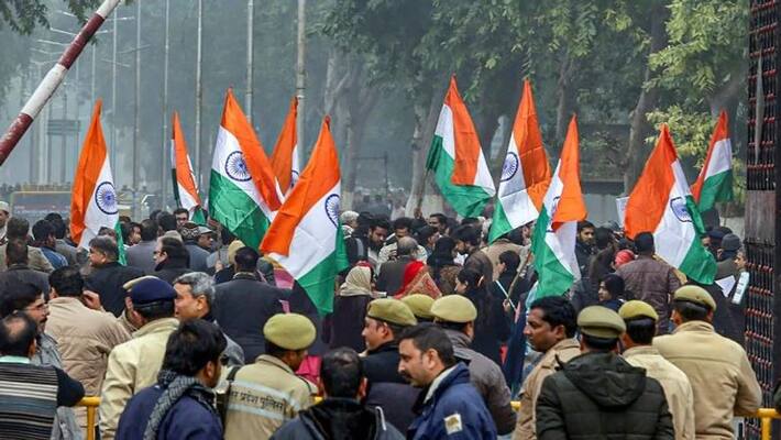 Received 6 Lakh Cheque From Muslims As Damage Compensation: UP Government Received 6 Lakh Cheque From Muslims As Damage Compensation: UP Government