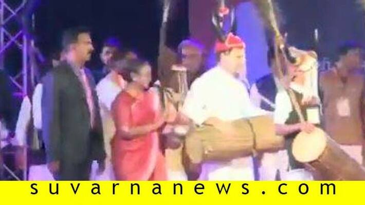 Rahul Gandhi Inaugurates Three-Day National Tribal Dance Festival in Raipur Rahul Gandhi Inaugurates Three-Day National Tribal Dance Festival in Raipur